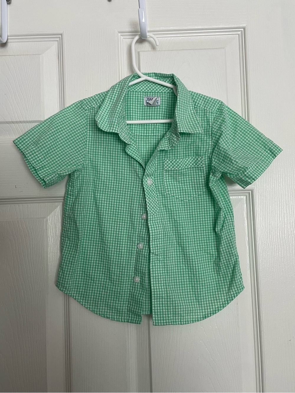Old Navy Boys size 3T Green Gingham Short-Sleeve Button-Up Shirt for Kids